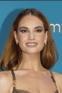 Photo Lily James