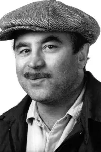 Photo Bob Hoskins