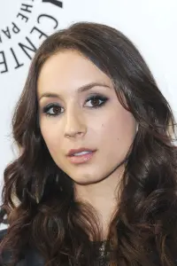 Photo Troian Bellisario