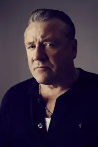 Photo Ray Winstone