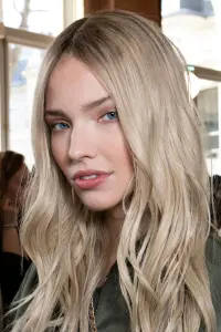 Photo Sasha Luss