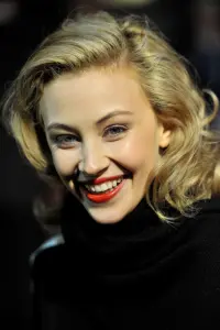 Photo Sarah Gadon