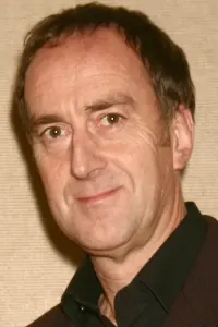 Photo Angus Deayton