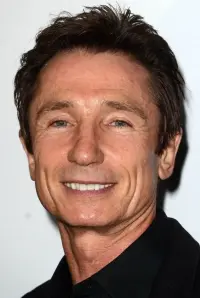 Photo Dominic Keating