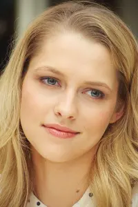 Photo Teresa Palmer