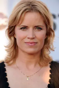 Photo Kim Dickens