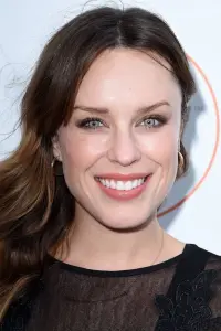 Photo Jessica McNamee