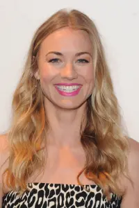 Photo Yvonne Strahovski