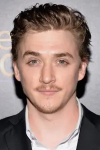 Photo Kyle Gallner