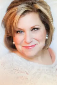 Photo Sandi Patty