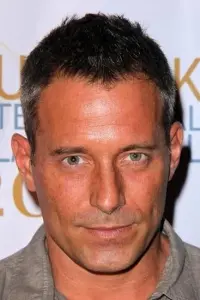 Photo Johnny Messner