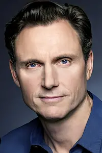 Photo Tony Goldwyn