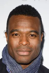 Photo Lyriq Bent