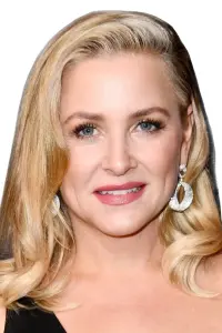 Photo Jessica Capshaw