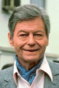 Photo DeForest Kelley