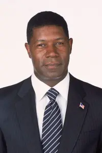 Photo Dennis Haysbert