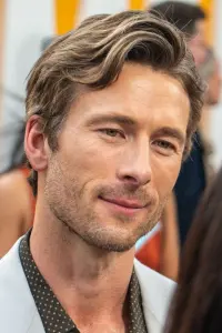 Photo Glen Powell