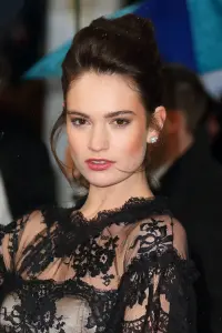 Photo Lily James