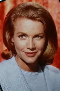 Photo Honor Blackman