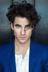 Photo Darren Criss