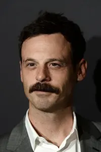 Photo Scoot McNairy