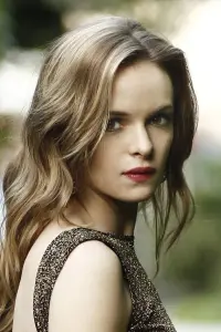 Photo Danielle Panabaker