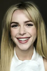 Photo Kiernan Shipka