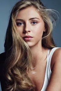 Photo Hermione Corfield