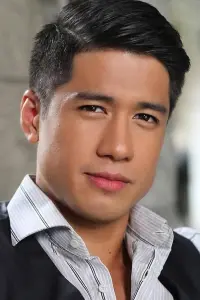 Photo Aljur Abrenica