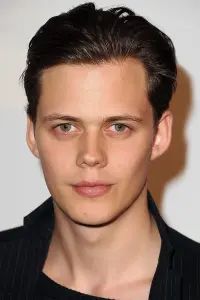 Photo Bill Skarsgård