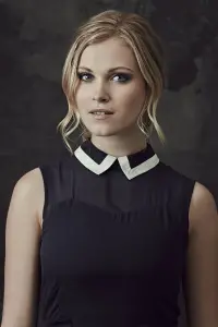 Photo Eliza Taylor