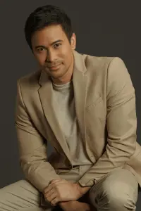 Photo Sam Milby