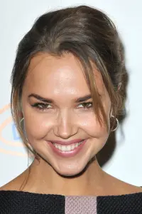 Photo Arielle Kebbel