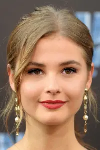 Photo Stefanie Scott