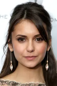 Photo Nina Dobrev