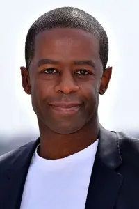 Photo Adrian Lester