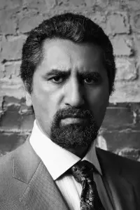 Photo Cliff Curtis