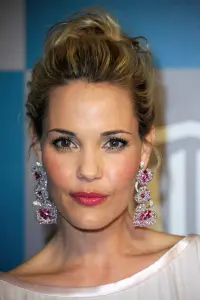 Photo Leslie Bibb