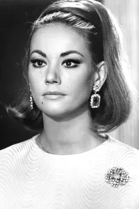 Photo Claudine Auger