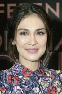 Photo Luna Maya