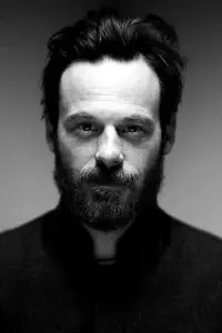 Photo Scoot McNairy