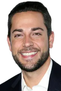 Photo Zachary Levi