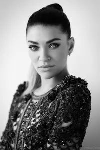 Photo Jessica Szohr