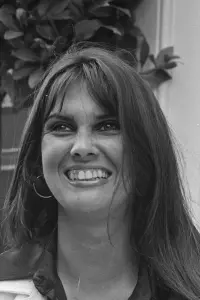 Photo Caroline Munro