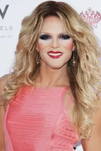 Photo Willam Belli