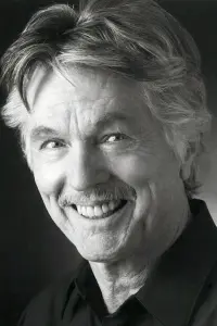 Photo Tom Skerritt