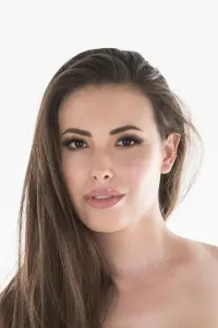 Photo Casey Calvert