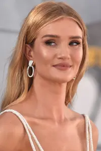 Photo Rosie Huntington-Whiteley