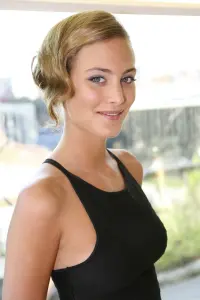 Photo Nora Arnezeder