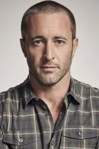 Photo Alex O'Loughlin